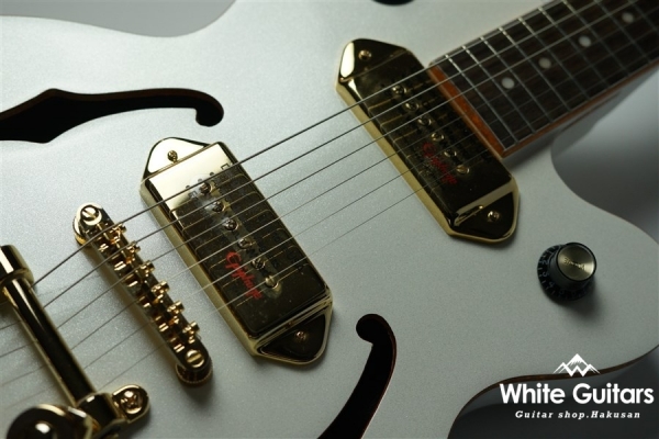 Wildkat Bigbsy - Pearl White